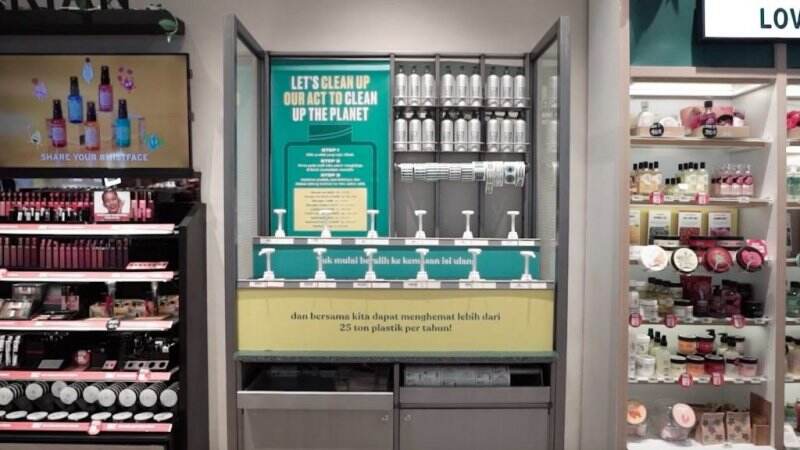 Perkuat Komitmen dalam Isu Lingkungan, The Body Shop Galakkan Kampanye #KerenTanpaNyampah dan Hadirkan Reffil Station
