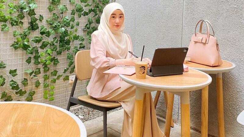 Pertemuan Larissa Chou dan Dua Sahabatnya Jadi Sorotan, Salah Satunya Diduga Sengaja Nyindir Alvin Faiz!