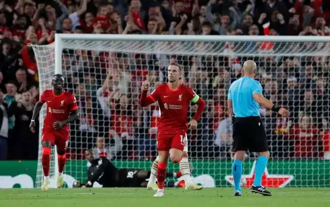 Hasil Liverpool vs AC Milan di Liga Champions 2021-2022: Berbalas Gol, The Reds Menang 3-2