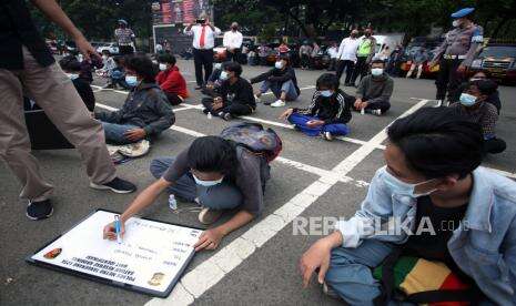 Belasan Pelajar di Bogor Diamankan Diduga Hendak Tawuran