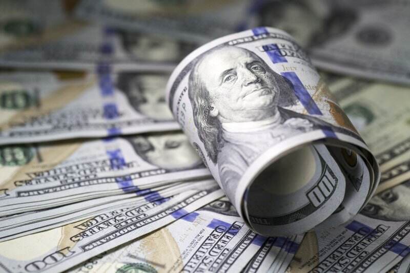 Indeks Dolar AS Tergelincir, Investor Fokus ke Pertemuan Fed