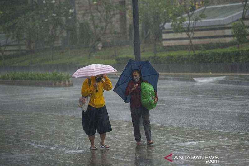 Semoga Tidak Banjir, BMKG Prakirakan Jakarta Diguyur Hujan Pada Kamis Siang