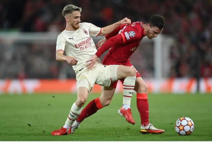 Menang Tipis 3-2, Andy Robertson Akui Liverpool Kesulitan Hadapi AC Milan