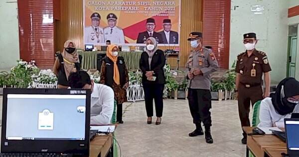 Pastikan Tes SKD CASN Lancar, Wawali Bersama Forkopimda Lakukan Pemantauan
