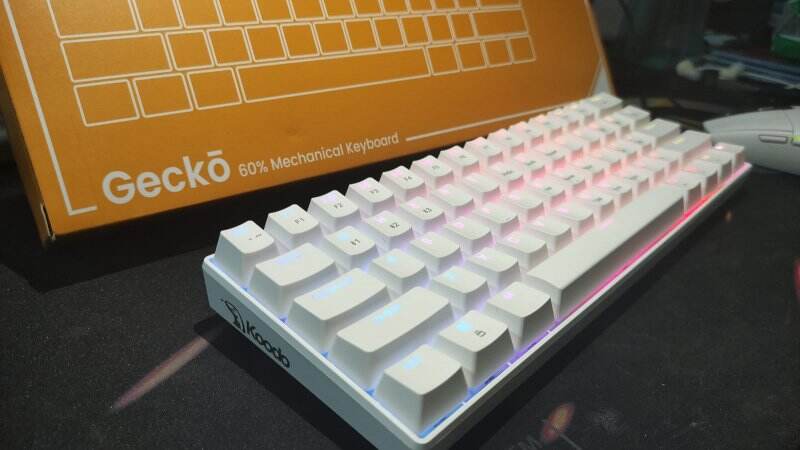 Review Koodo Gecko: Keyboard Mechanical 60% Wireless Murah Meriah