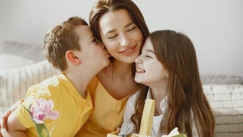 6 Cara Mendidik Anak Laki-laki Agar Bisa Menghargai Perempuan, Dicatat Ya!