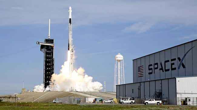 Kabar Gembira, SpaceX Sudah Mengirim 4 Orang Wisatawan ke Luar Angkasa