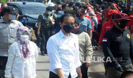 Jokowi: Vaksinasi Hambat Penyebaran Covid-19