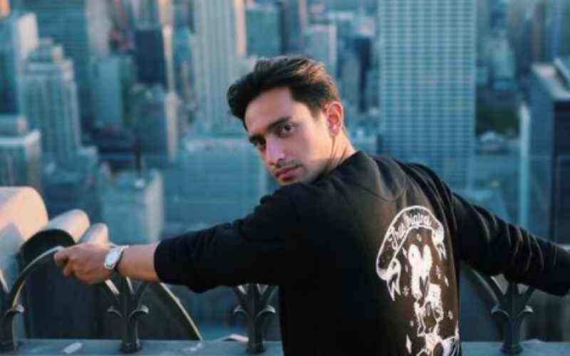 Profil Omar Daniel, Artis asal Solo yang Meroket sampai New York