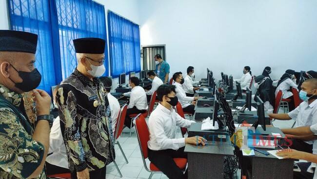 Tembus 2032 Pendaftar, Peminat PPPK di Bondowoso Membludak