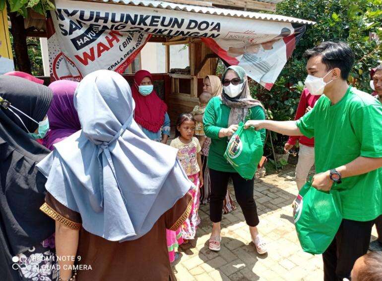 Bantu Korban Banjir, PPP Salurkan Paket Sembako Ke Desa Rocek Pandeglang
