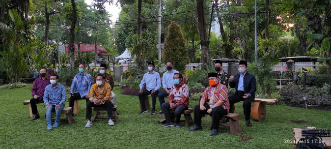 10 Pimpinan Parpol Temui Wali Kota Eri Cahyadi, Apresiasi Bawa Surabaya ke Zona Kuning Covid-19