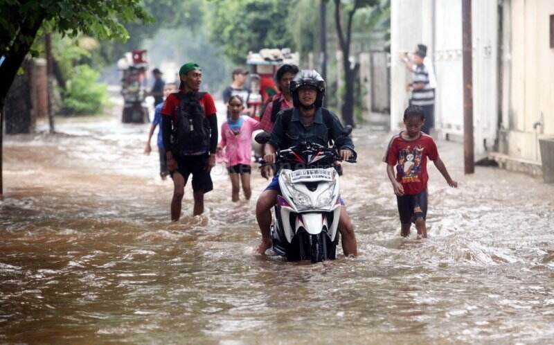 Antisipasi Genangan di Musim Hujan, 40 Unit Pompa Mobile Siaga di Jaksel