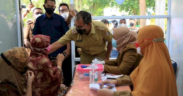 Kampanyekan Vaksinasi Sapu Jagad 100 RT 100 Persen Tiap Hari, Danny Imbau Partisipasi Warga
