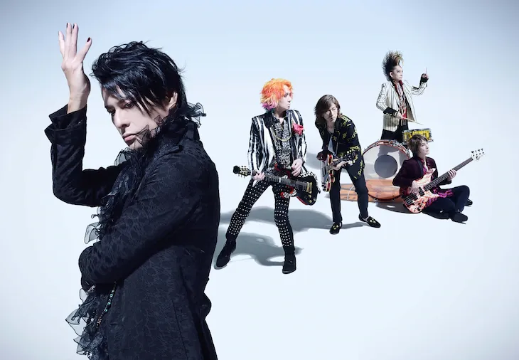BUCK-TICK batalkan Tur untuk memprioritaskan perawatan patah tulang Imai Hisashi