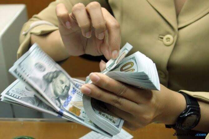 Aset Beresiko Membaik, Terbuka Celah Rupiah Bisa Menguat Hari Ini