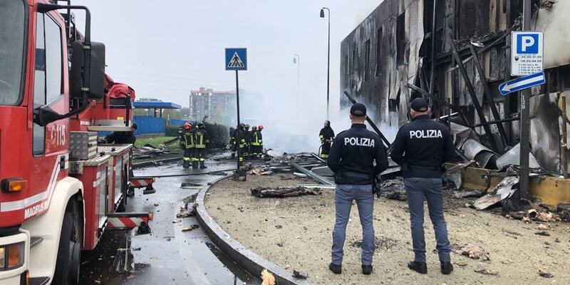 Pesawat Tabrak Gedung Kosong di Italia, Seluruh Penumpang Berkewarganegaraan Prancis Tewas
