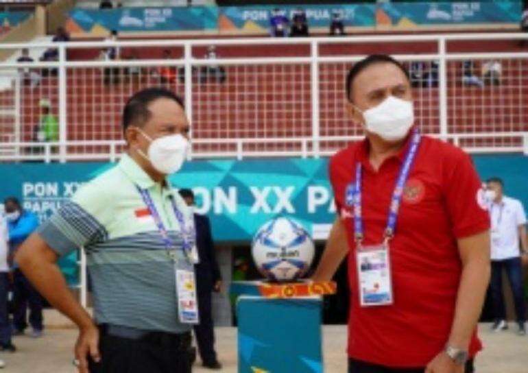 PON Papua Saksikan Laga Sepakbola Wanita, Iriawan: Ini Persiapan Piala Asia 2022