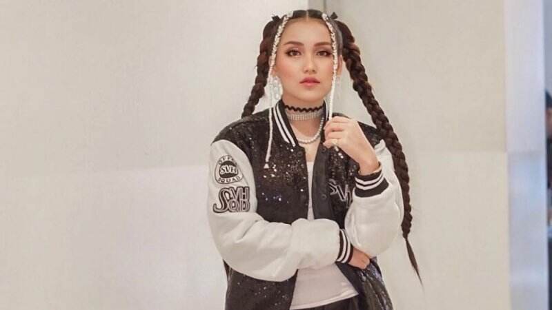 Diperlakukan Seperti Ini, Ayu Ting Ting Trauma sampai Mau Berhenti Nyanyi