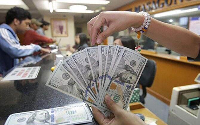 Moneter AS dan Kenaikan Harga Energi Buat Rupiah Tak Berdaya Lawan USD
