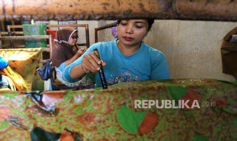 Batik Paoman Andalkan Penjualan Online di Masa Pandemi