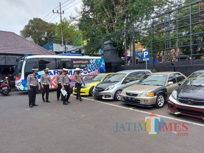 Satlantas Polresta Malang Razia Balap Liar, Tahan 65 Kendaraan Bermotor