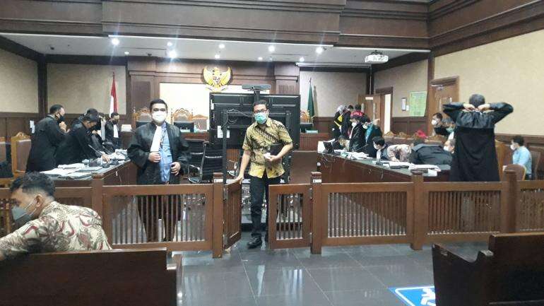 BAP Saksi Dibacakan Di Persidangan Penurunan Pajak Jhonlin Baratama Disebut Atas Permintaan Haji Isam