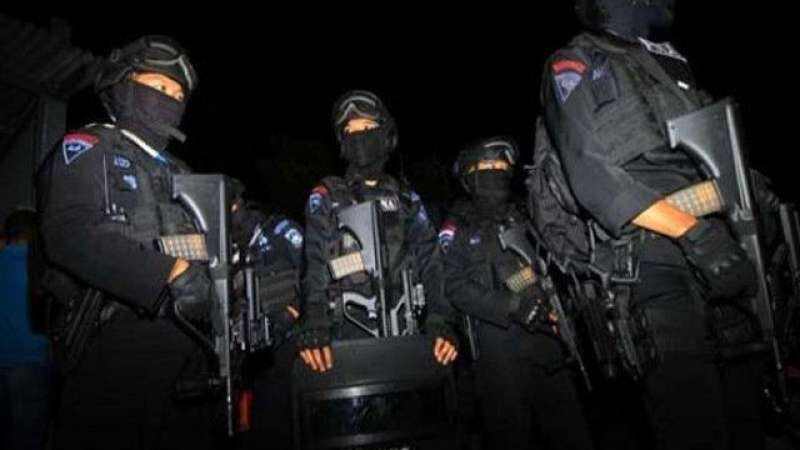 Dapat Info dari Eks Napiter, Densus 88 Antiteror Berhasil Temukan Bahan Bom Seberat 35 Kg di Kaki Gunung