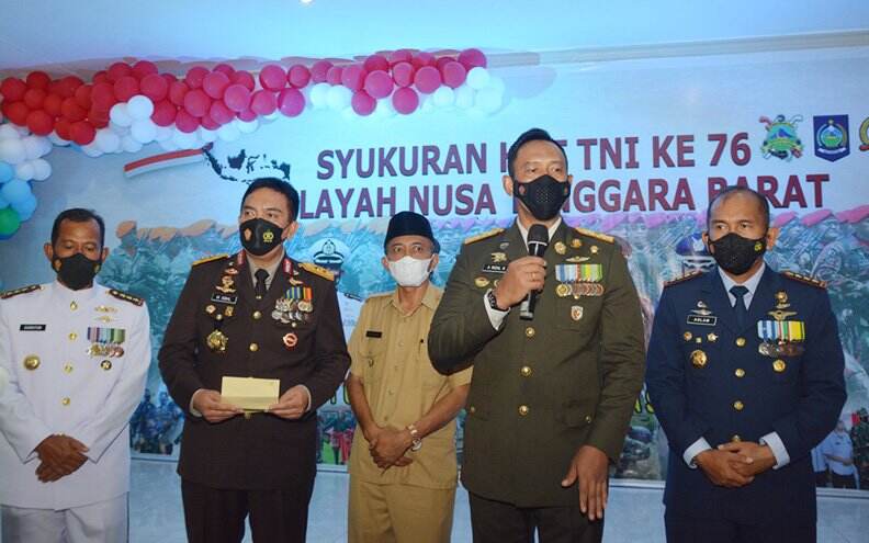 Target 70 Persen Vaksinasi di Loteng Terlampaui Jadi Kado HUT TNI Ke-76