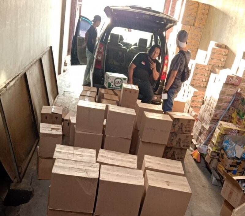 Polres Pandeglang Sita Ribuan Botol Miras dari Labuan