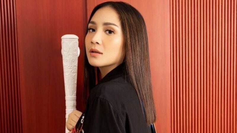 Nagita Slavina Tenteng Tas Rp600 Juta di Acara Ashanty, Netizen Malah Fokus ke Hal Ini: Kena Prank Nih!