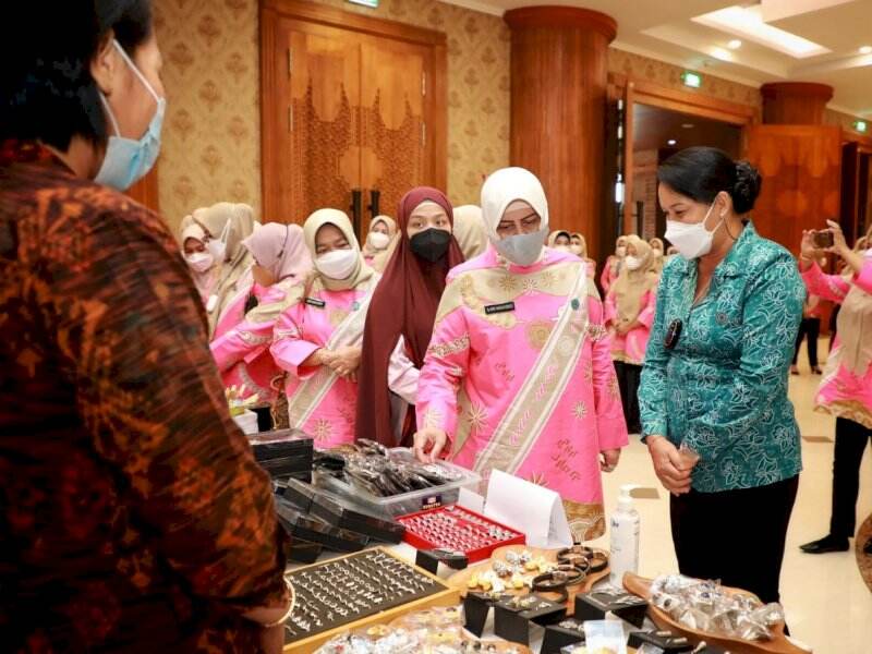 Fokus Penguatan Pemberdayaan Masyarakat, Indira Yusuf Ismail Sharing Bersama Ketua TP PKK Badung