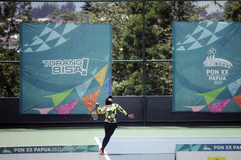 Tenis NTB Tersingkir