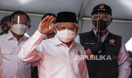 Wapres Minta TNI-Polri Bantu Percepat Vaksinasi