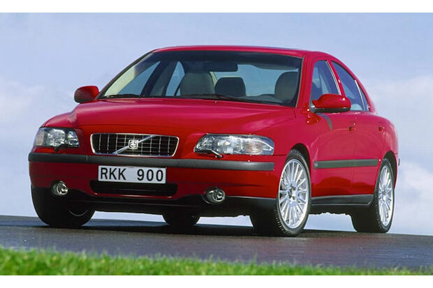 Volvo Recall 460.000 Mobil S60 dan S80 karena Masalah Airbag