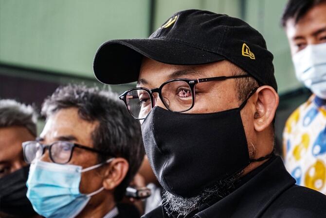 Novel Minta KPK dan Dewas Cari Tahu Orang Kepercayaan Azis Syamsuddin
