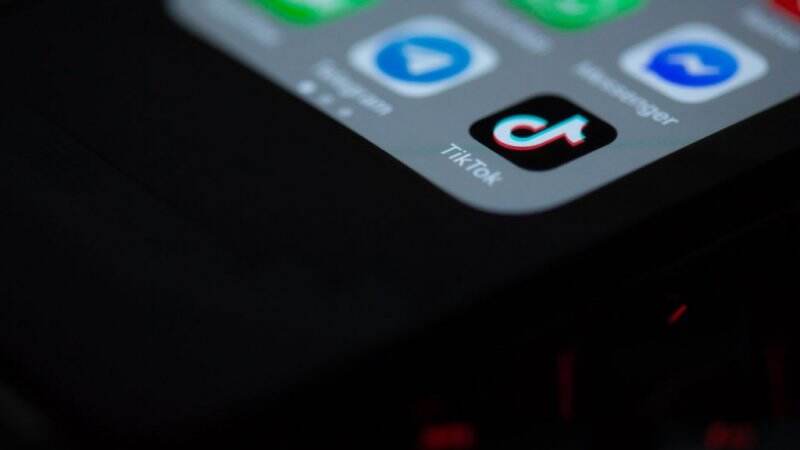 Peringati Hari Guru Sedunia, TikTok Luncurkan Buku Panduan Keamanan Digital untuk Pengajar! Begini Isinya