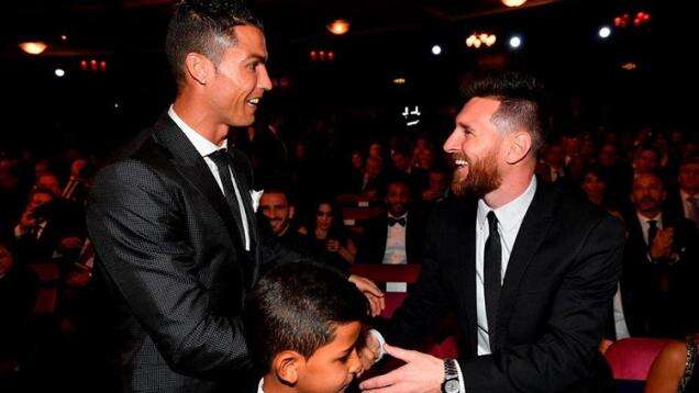 Abaikan Ronaldo, Messi Ungkap 4 Pesaing Utamanya dalam Perebutan Ballon d’Or 2021