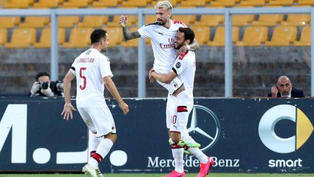 Rekap Rumor Transfer: AC Milan Depak 2 Bintangnya, Newcastle Kejar 4 Pemain MU