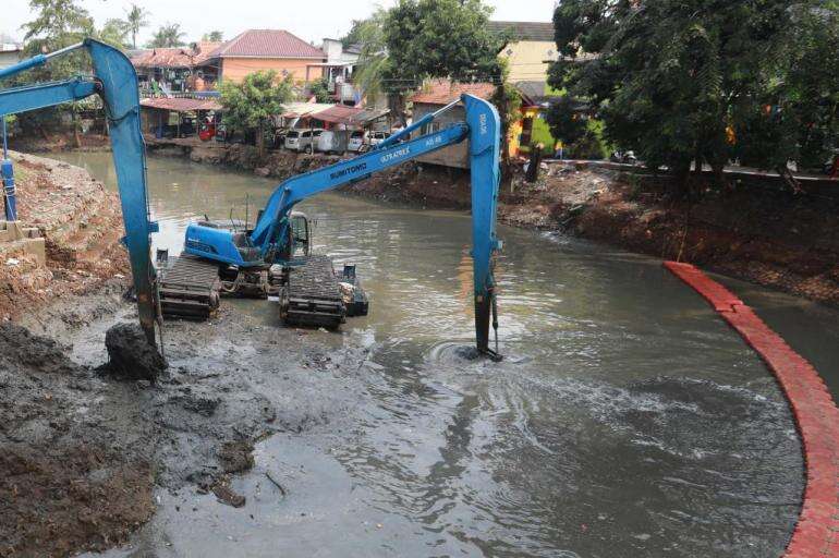 Tangani Banjir Di Jakarta Kudu Kompak Program Gerebek Lumpur Jangan Hanya Seremonial