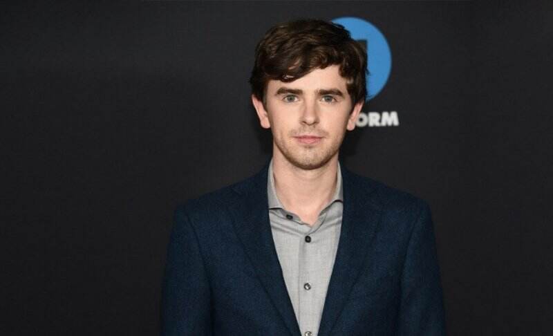 Surprise, Aktor Freddie Highmore Mengaku Sudah Menikah!