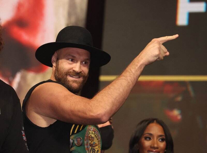 Tyson Fury vs Deontay Wilder:Straight Kanan Bukan Satu-satunya Andalan