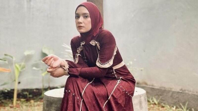 Mengejutkan! Putri Anne Mendadak Curhat Diduakan Lelaki, Netizen Langsung Beri Komentar Sinis: Biar Ape, Biar Dihujat?