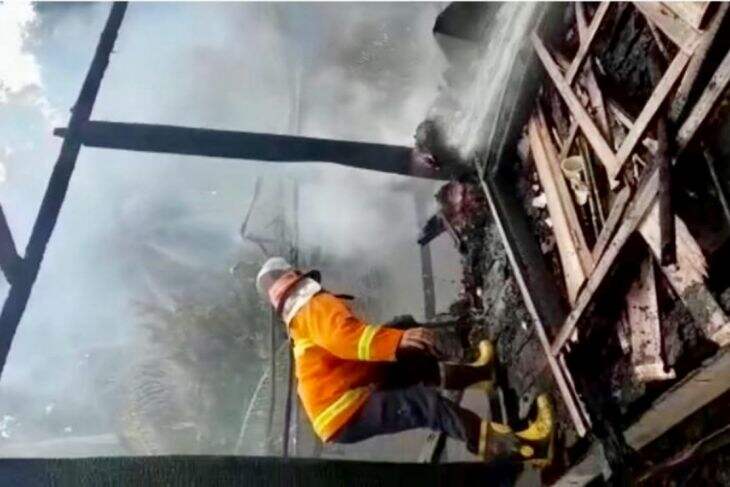 Rumah Adat Aceh Terbakar di Sigli