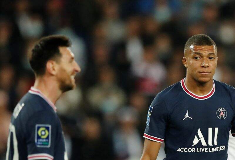 Tak Rela Mbappe ke Real Madrid, Lionel Messi: Semoga Dia Bertahan di PSG