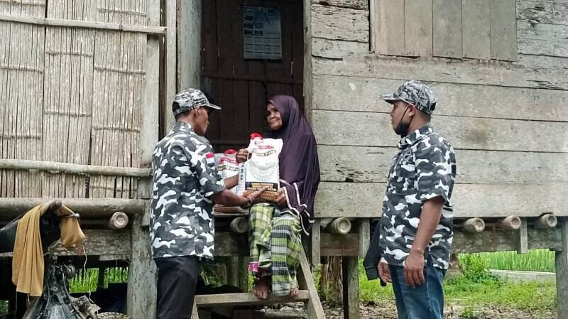 Brinus Aceh Utara Beri Bantuan untuk Penderita ODGJ dan Janda Lansia
