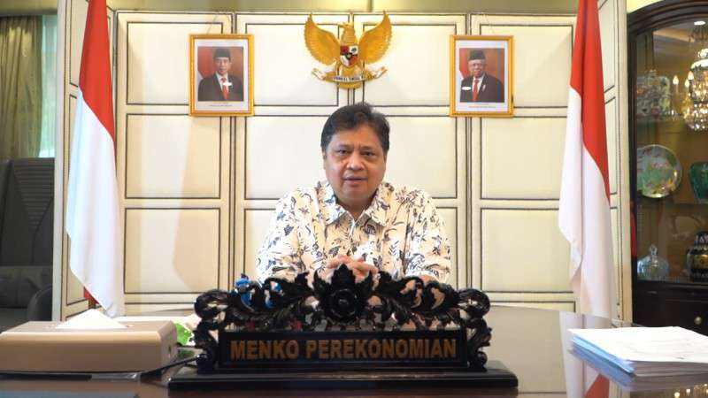 Indonesia Masih Kekurangan Doktor, Menko Airlangga: Sumber Daya Manusia Merupakan Faktor Kunci dalam Transformasi Ekonomi