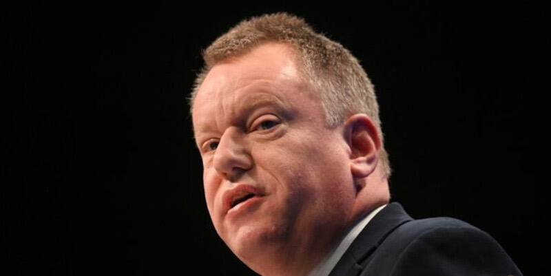 Pejabat Inggris dan Irlandia Debat Soal Brexit di Twitter