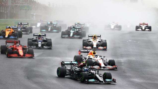 Hasil F1 GP Turki: Bottas Buka Puasa, Hamilton Gagal Podium