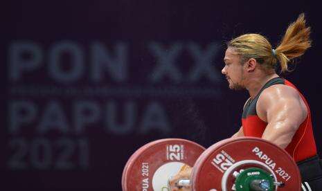 In Picture: Lifter Jabar Raih Emas Kelas 109 Kg PON XX Papua
